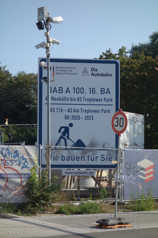 Bautafel AS Am Treptower Park