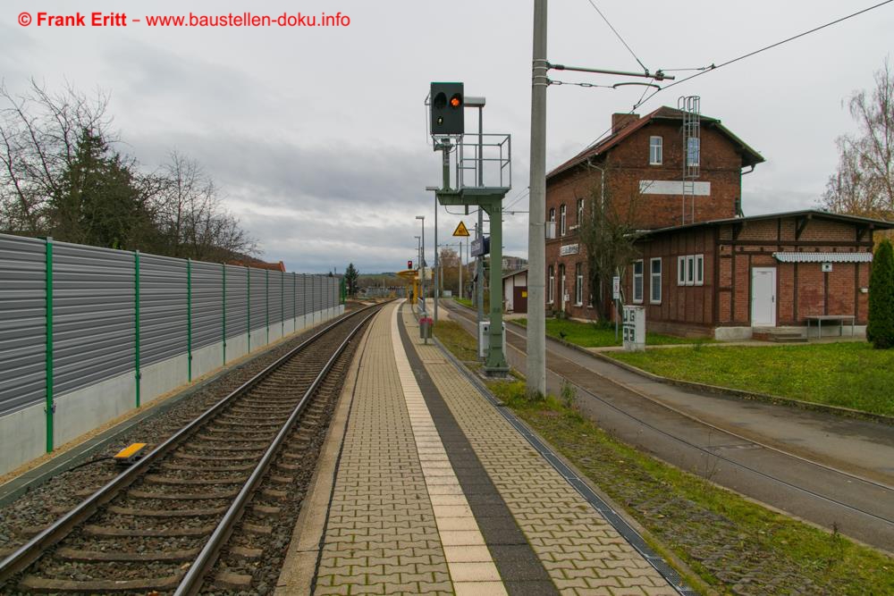 Der Bahnsteig 2