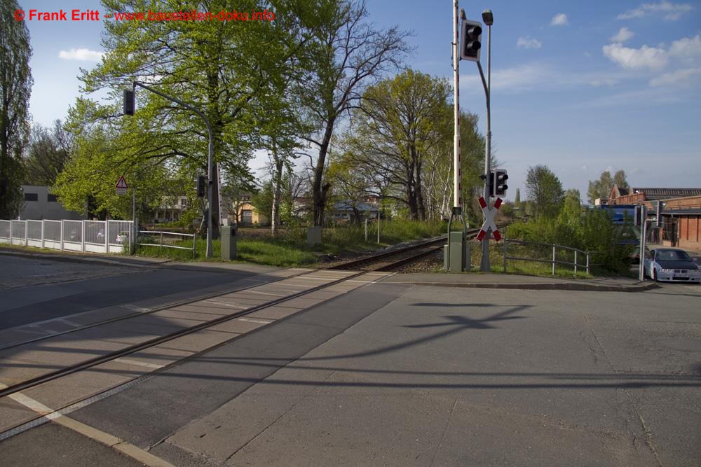 Der Bahnübergang wird angepasst.