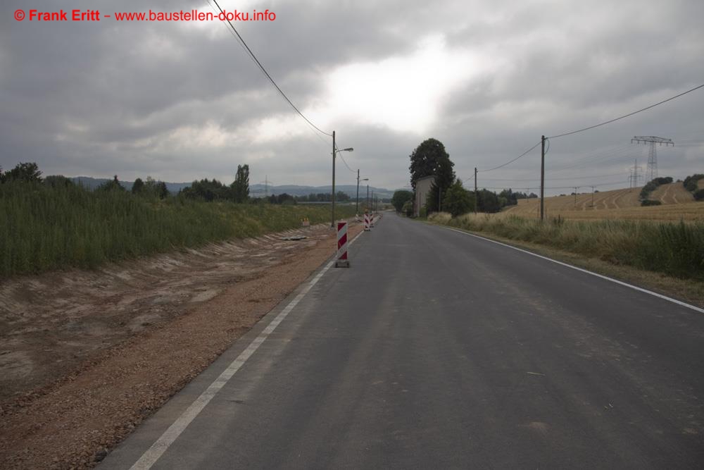Die alte B92 als neue Zufahrt nach Unterröppisch.