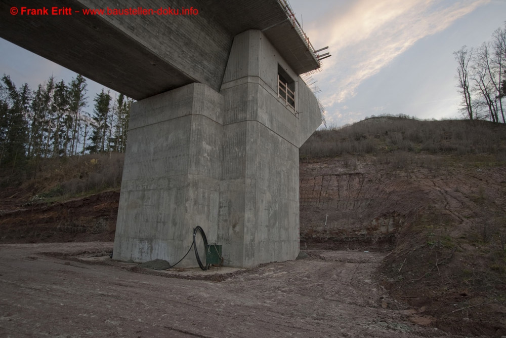 Talbrücke Weißenbrunn am Forst