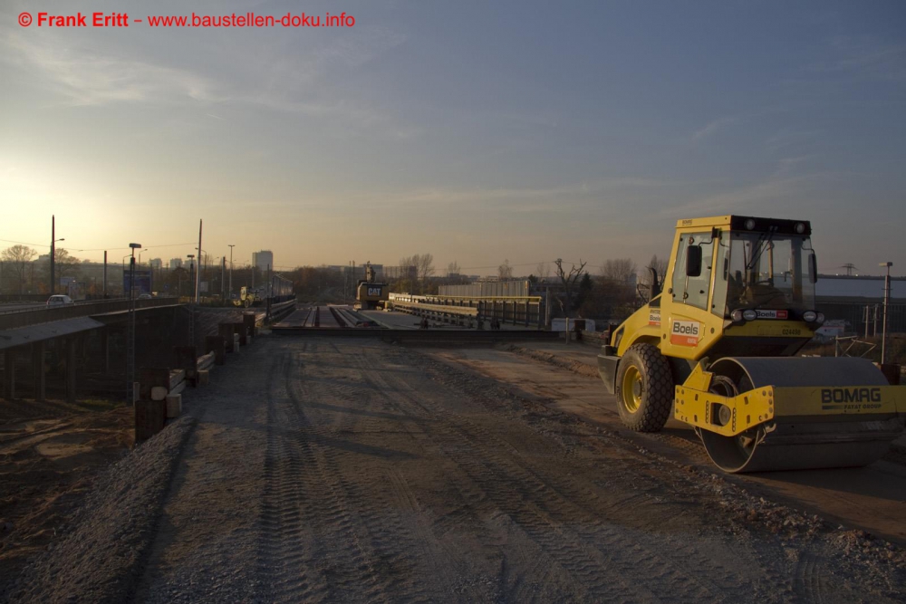 Arbeiten am Straßenunterbau der Umfahrung