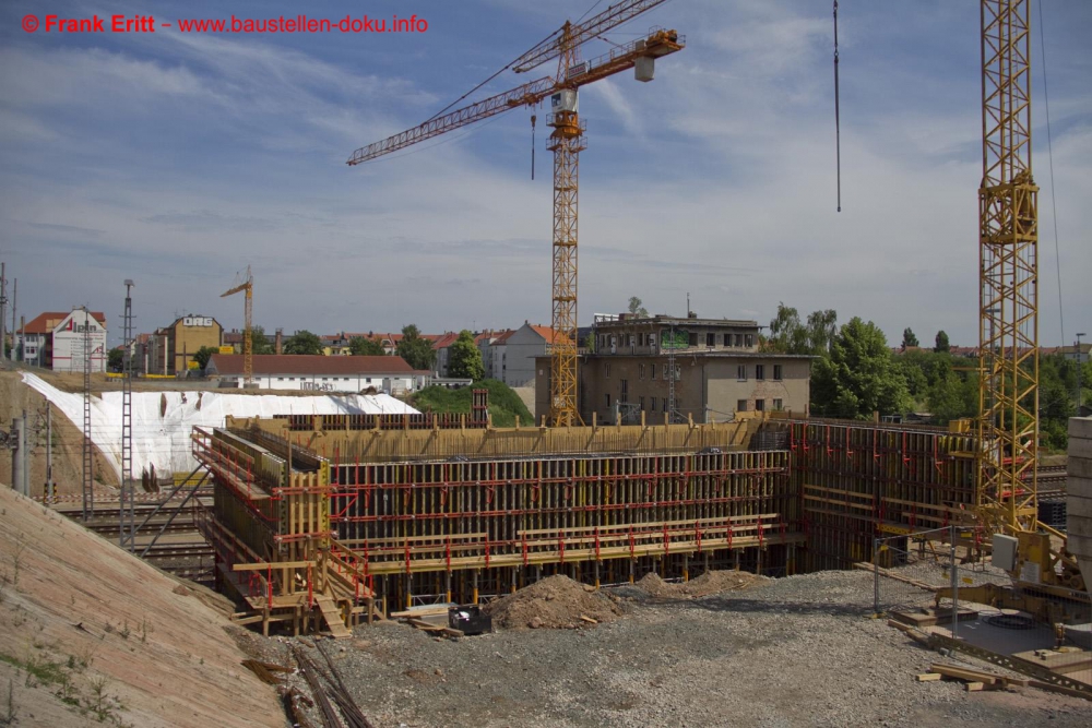 Widerlager West der Westbrücke ist fertig