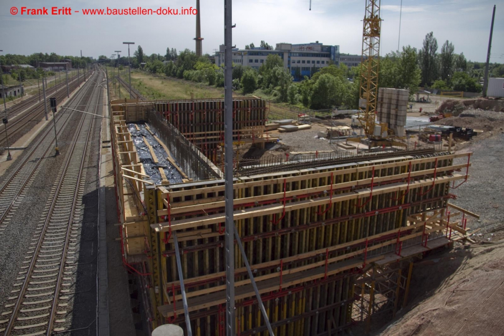 Widerlager West der Westbrücke ist fertig