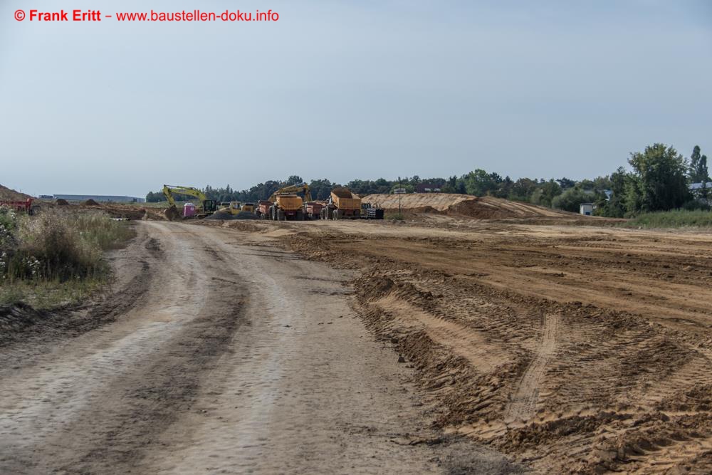 Kurz vor Borna ebenfalls Erdarbeiten für den Autobahndamm